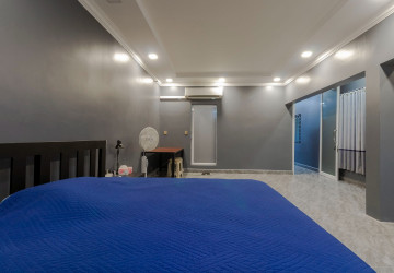 4 Bedroom Commercial Shophouse For Sale - Svay Dangkum, Siem Reap thumbnail