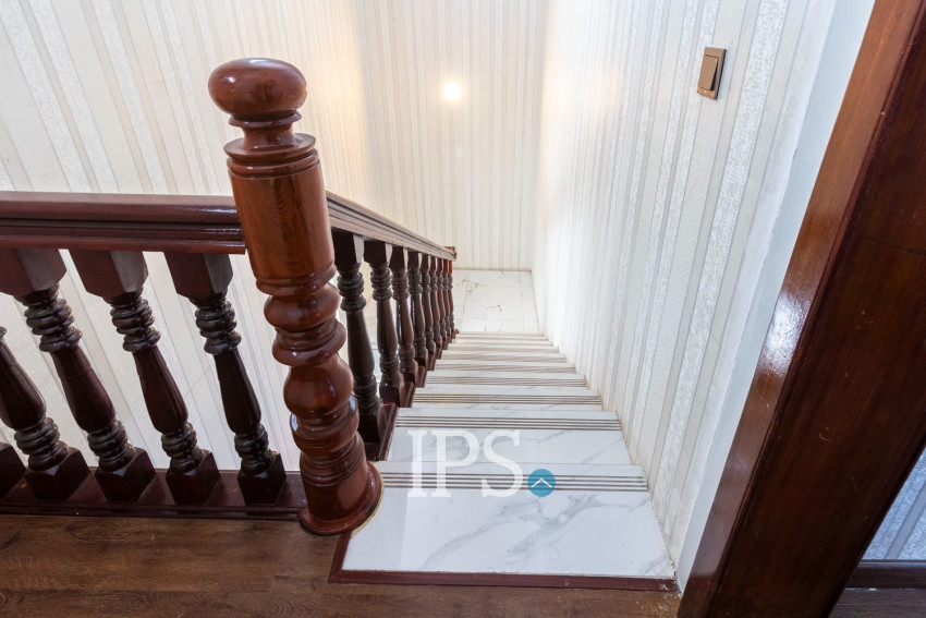 4 Bedroom Commercial Shophouse For Sale - Svay Dangkum, Siem Reap