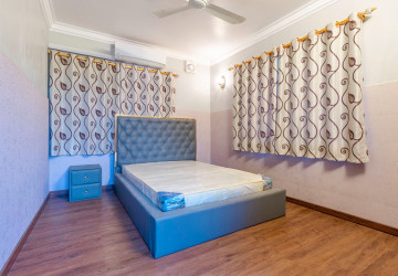 4 Bedroom Commercial Shophouse For Sale - Svay Dangkum, Siem Reap thumbnail