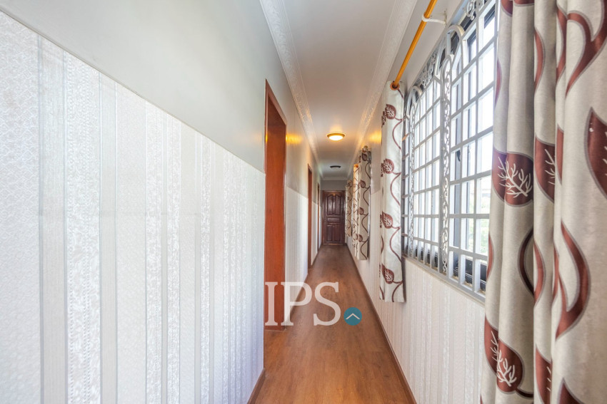 4 Bedroom Commercial Shophouse For Sale - Svay Dangkum, Siem Reap