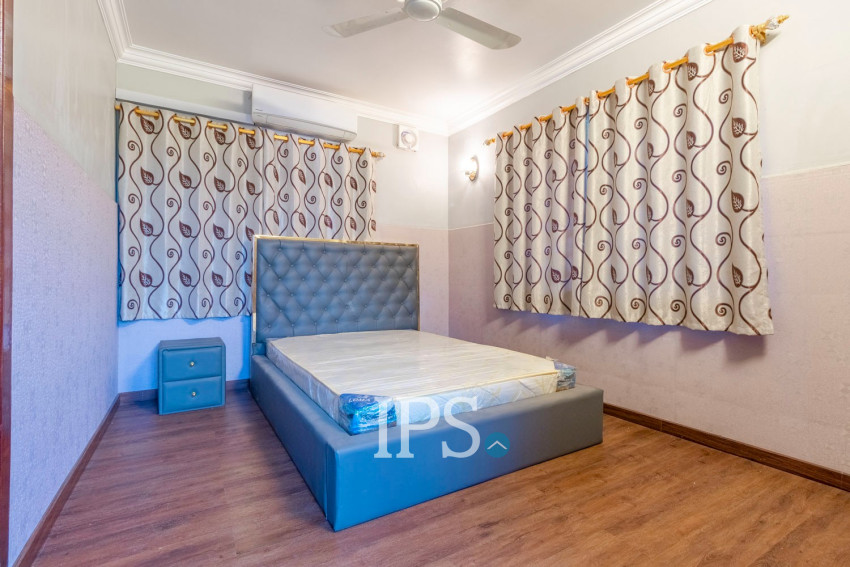 4 Bedroom Commercial Shophouse For Sale - Svay Dangkum, Siem Reap