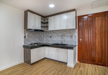 2 Bedroom Apartment For Rent - Srah Chork, Phnom Penh thumbnail