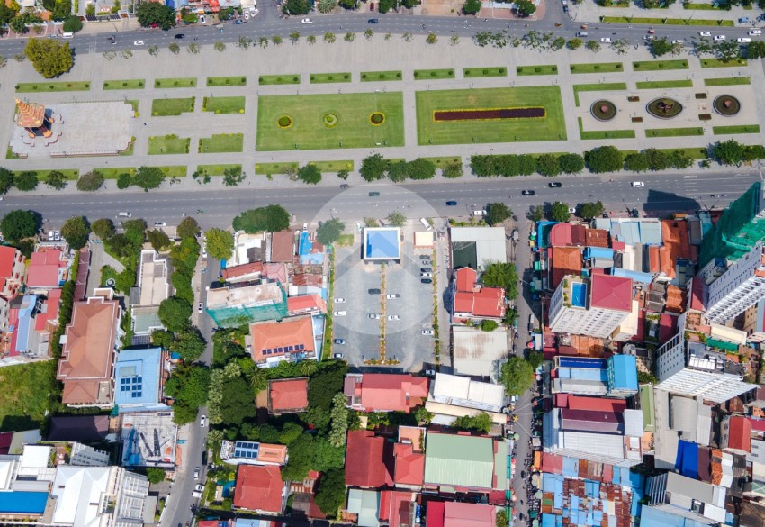 4072 Sqm Land For Sale - Sihanouk BLVD, Tonle Bassac, Phnom Penh