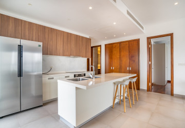 2 Bedroom Condo For Rent - Embassy Central, BKK1, Phnom Penh thumbnail