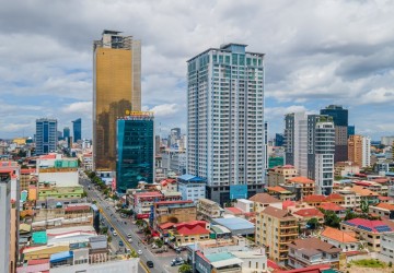 21th Floor 1 Bedroom Condo For Sale - De Castle Royal, BKK1, Phnom Penh thumbnail