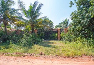 840 Sqm Land For Sale - Slor Kram, Siem Reap thumbnail