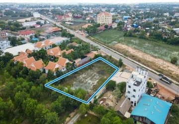 734 Sqm Land For Sale - Svay Dangkum, Siem Reap thumbnail