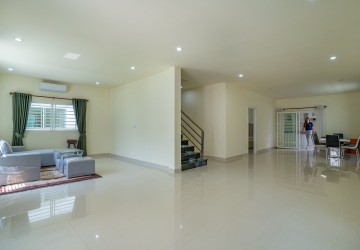4 Bedroom Villa For Rent -  Snaor, Khan Por Sen Chey, Phnom Penh thumbnail