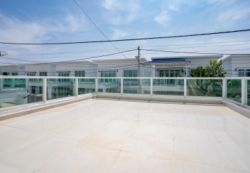 4 Bedroom Villa For Rent -  Snaor, Khan Por Sen Chey, Phnom Penh thumbnail