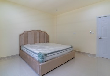 4 Bedroom Villa For Rent -  Snaor, Khan Por Sen Chey, Phnom Penh thumbnail