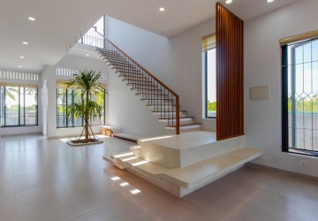 Brand New 4BR Luxury Villa For Sale - Chreav, Siem Reap thumbnail