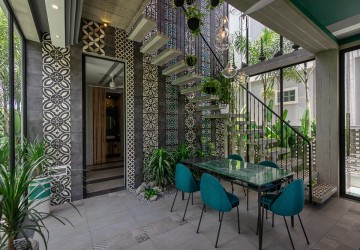 2-Storey Blooming Design Villa For Sale in Sala Kamreuk, Siem Reap thumbnail