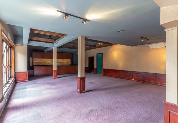 4 Bedroom Commercial Villa For Rent - BKK1, Phnom Penh thumbnail