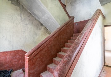 4 Bedroom Commercial Villa For Rent - BKK1, Phnom Penh thumbnail