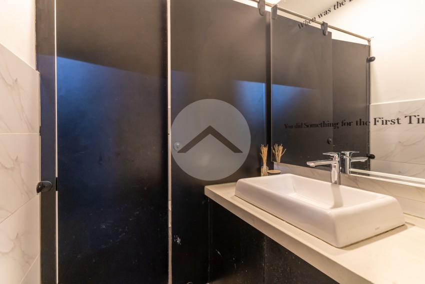4 Bedroom Commercial Villa For Rent - BKK1, Phnom Penh