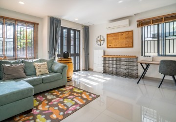 4 Bedroom Link A Villa Side Unit For Sale - Chip Mong Park Land 598, Russey Keo, Phnom Penh thumbnail