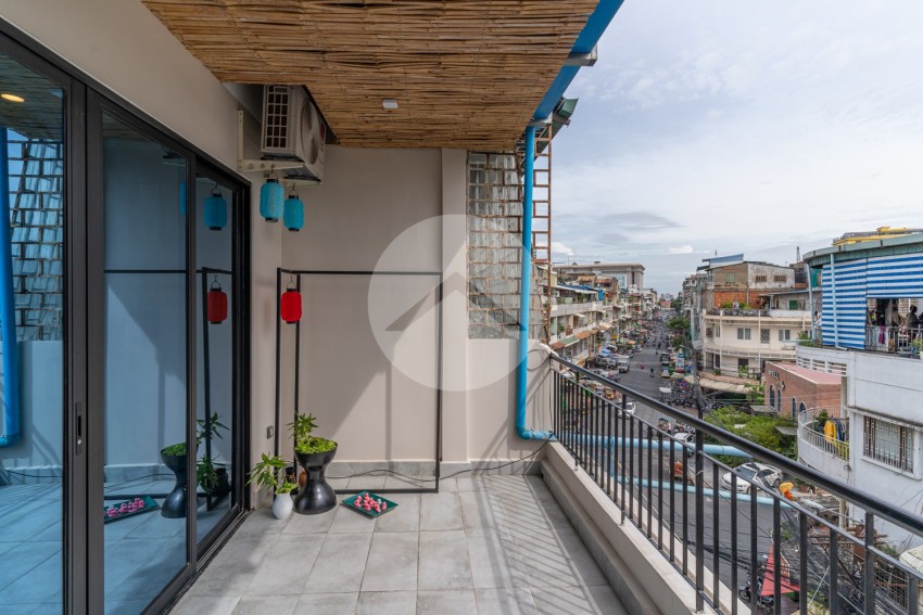 2 Bedroom Renovated Flat For Rent - 7 Makara, Phnom Penh