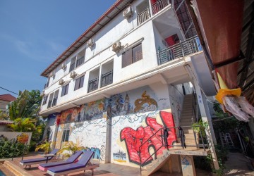 19 Bedroom Hostel For Sale - Svay Dangkum, Siem Reap thumbnail