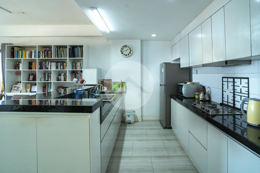 11th Floor 3 Bedroom Condo For Sale -Bodaiju, Ka Kap 1, Phnom Penh - Image 7