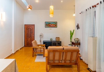 Renovated 1 Bedroom  Apartment For Rent - Beoung Raing, Phnom Penh thumbnail