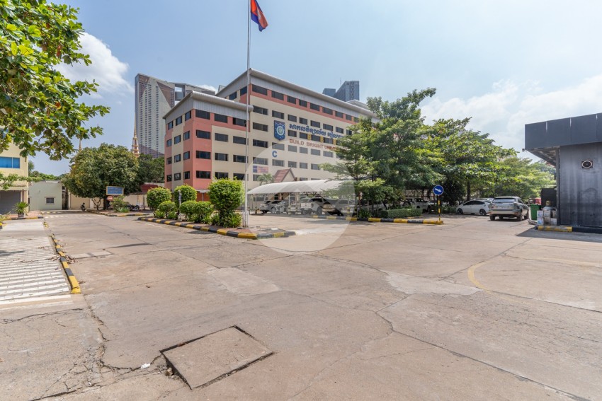 35 Sqm Office Space For Rent - Tonle Bassac, Phnom Penh