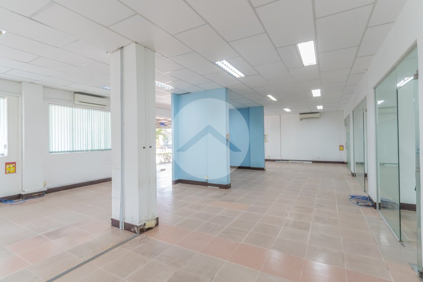 204 Sqm Office Space For Rent - Tonle Bassac, Chamkarmorn, Phnom Penh