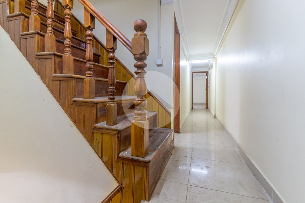 12 Bedroom Shophouse For Rent -  Daun Penh, Phnom Penh - Image 22