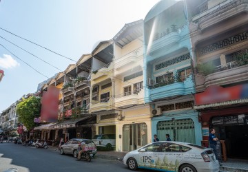 12 Bedroom Shophouse For Rent -  Daun Penh, Phnom Penh thumbnail