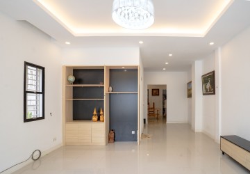 4 Bedroom Link House Side Unit For Sale - Borey Arata, Sen Sok, Phnom Penh thumbnail