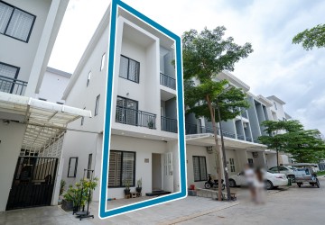 4 Bedroom Link House Side Unit For Sale - Borey Arata, Sen Sok, Phnom Penh thumbnail