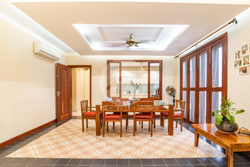 5 Bedroom Villa For Rent - Bassac Garden City, Phnom Penh