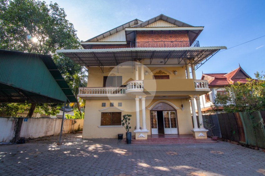 5 Bedroom House For Rent - Svay Dangkum, Siem Reap