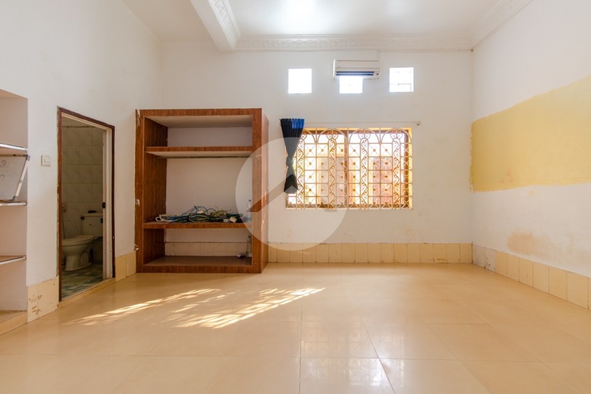 5 Bedroom House For Rent - Svay Dangkum, Siem Reap