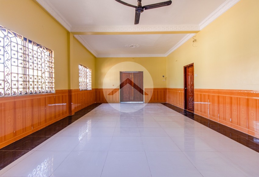 5 Bedroom House For Rent - Svay Dangkum, Siem Reap