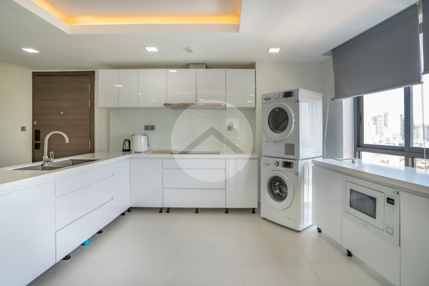 2 Bedroom Serviced Penthouse For Rent - Tonle Bassac, Phnom Penh