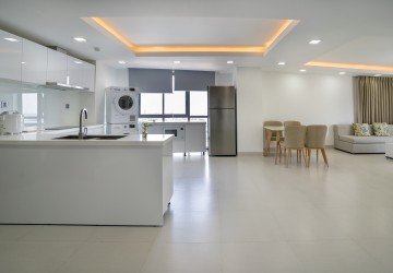 2 Bedroom Serviced Penthouse For Rent - Tonle Bassac, Phnom Penh thumbnail