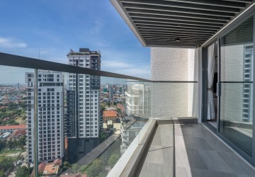 2 Bedroom Serviced Penthouse For Rent - Tonle Bassac, Phnom Penh thumbnail