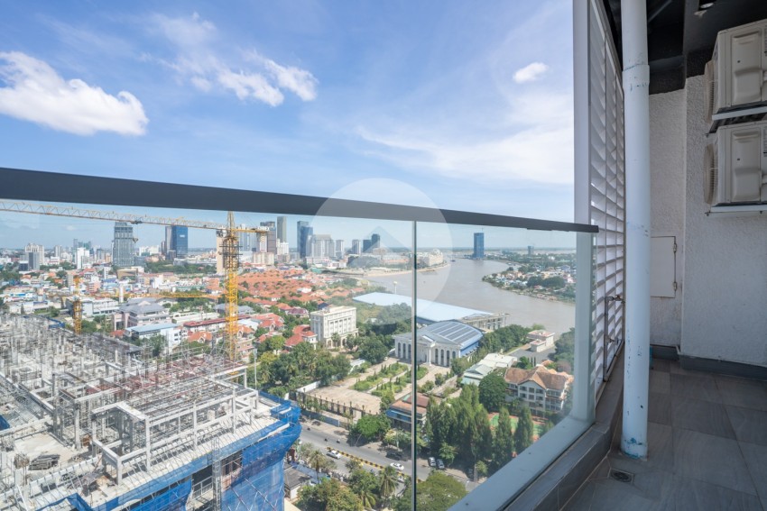 2 Bedroom Serviced Penthouse For Rent - Tonle Bassac, Phnom Penh