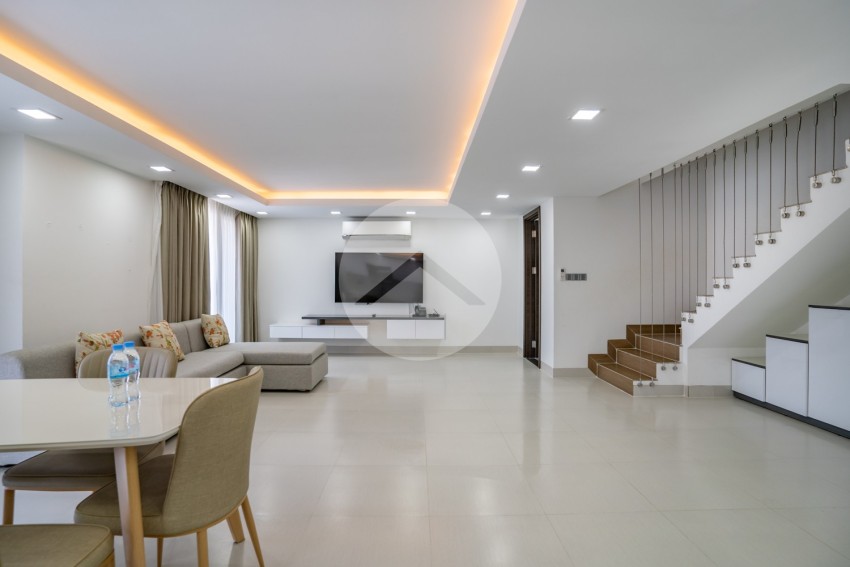 2 Bedroom Serviced Penthouse For Rent - Tonle Bassac, Phnom Penh