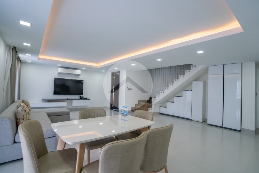 2 Bedroom Serviced Penthouse For Rent - Tonle Bassac, Phnom Penh