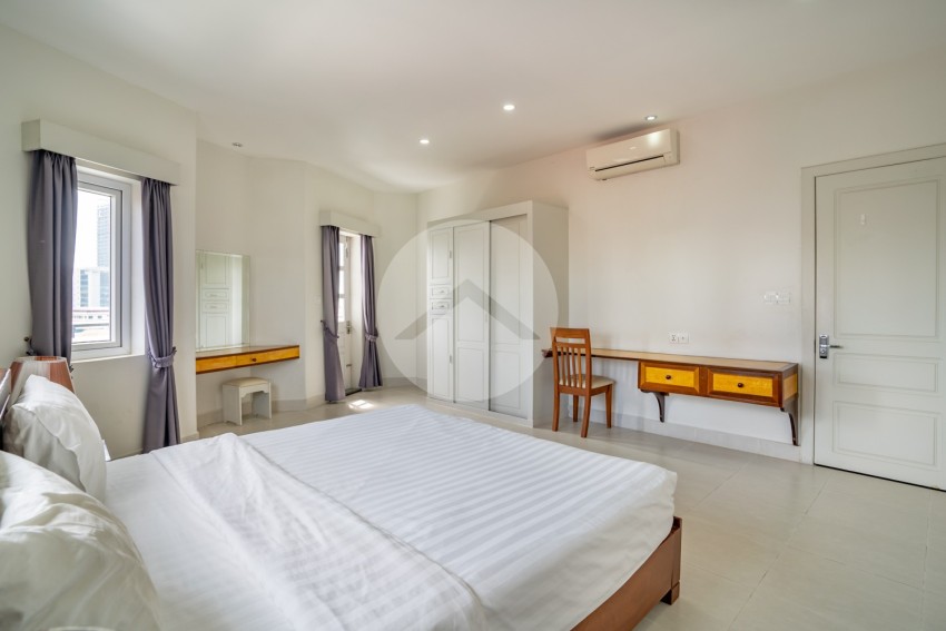 3 Bedroom Serviced Apartment For Rent- Boeung Kak 1, Toul Kork, Phnom Penh