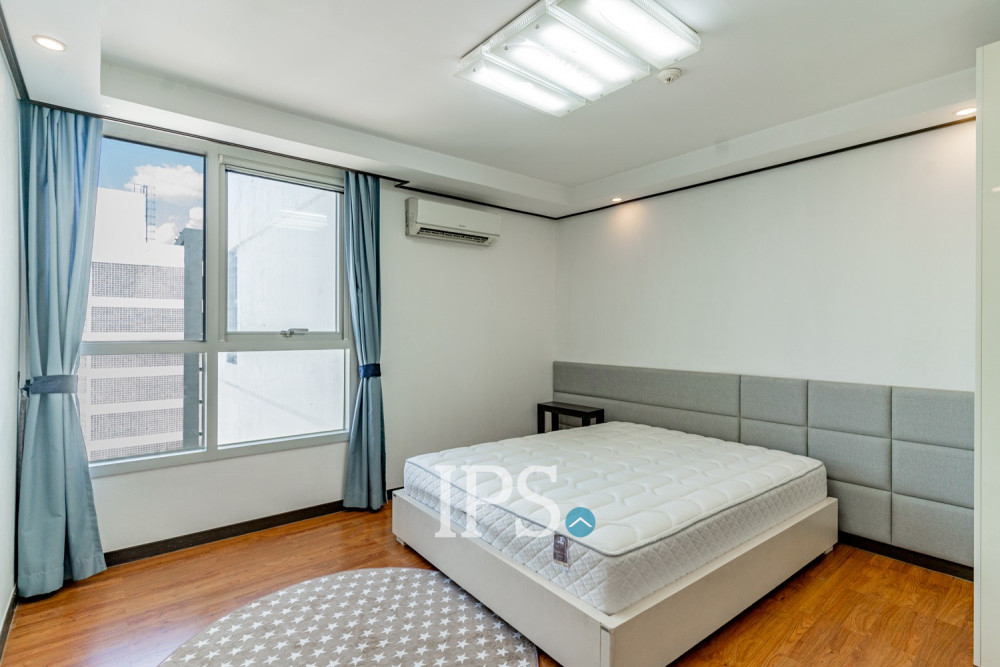 3 Bedroom Condo For Rent - De Castle, BKK1, Phnom Penh - Image 20