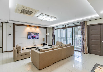 3 Bedroom Condo For Rent - De Castle, BKK1, Phnom Penh - Image 3