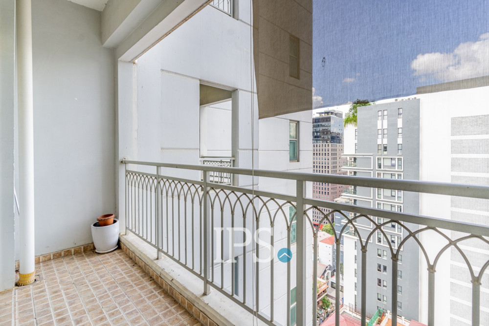 3 Bedroom Condo For Rent - De Castle, BKK1, Phnom Penh - Image 29