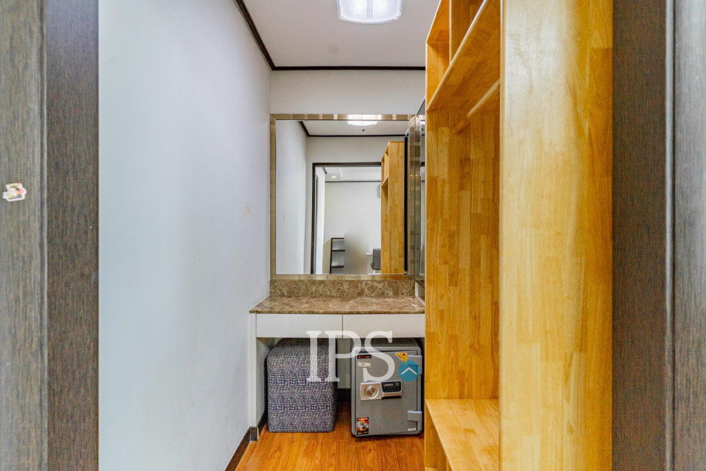 3 Bedroom Condo For Rent - De Castle, BKK1, Phnom Penh - Image 23
