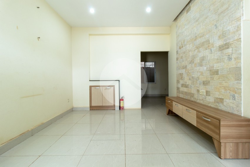 3 Bedroom Shophouse For Rent - Svay Dangkum, Siem Reap