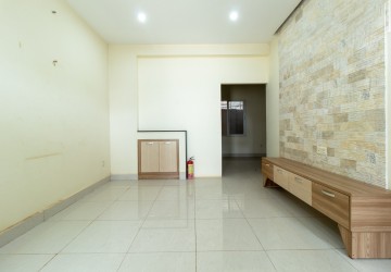 3 Bedroom Shophouse For Rent - Svay Dangkum, Siem Reap thumbnail