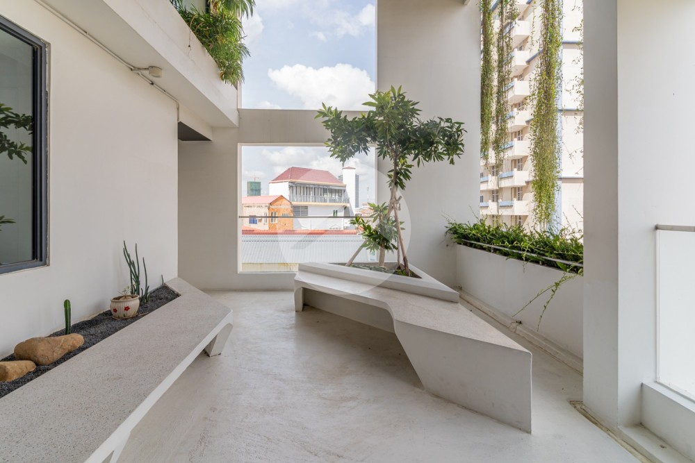 160 Sqm Office Space For Rent - Boeung Kak 2, Toul Kork, Phnom Penh - Image 17