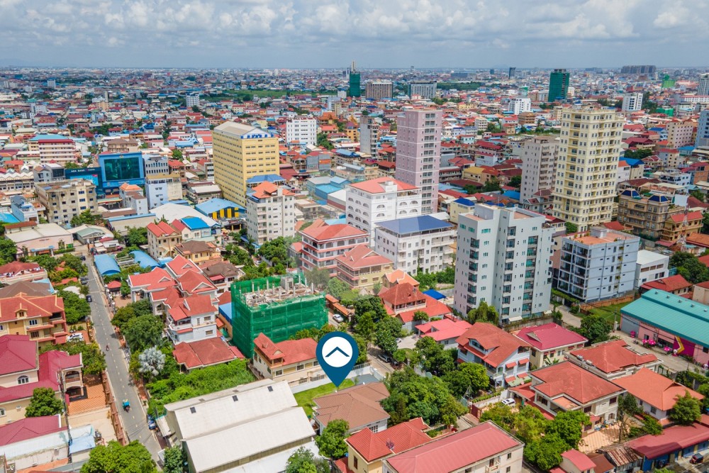 423 Sqm Land With Small House For Rent - Phsar Daeum Thkov, Phnom Penh - Image 10