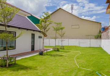 423 Sqm Land With Small House For Rent - Phsar Daeum Thkov, Phnom Penh thumbnail